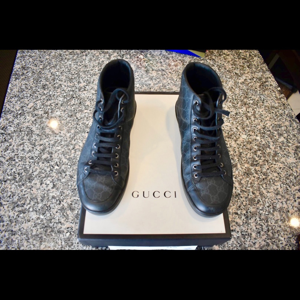 Gucci shoe